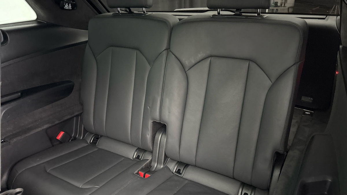 Audi Q7 Image 26