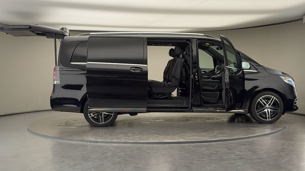 More views of Mercedes-Benz V Class