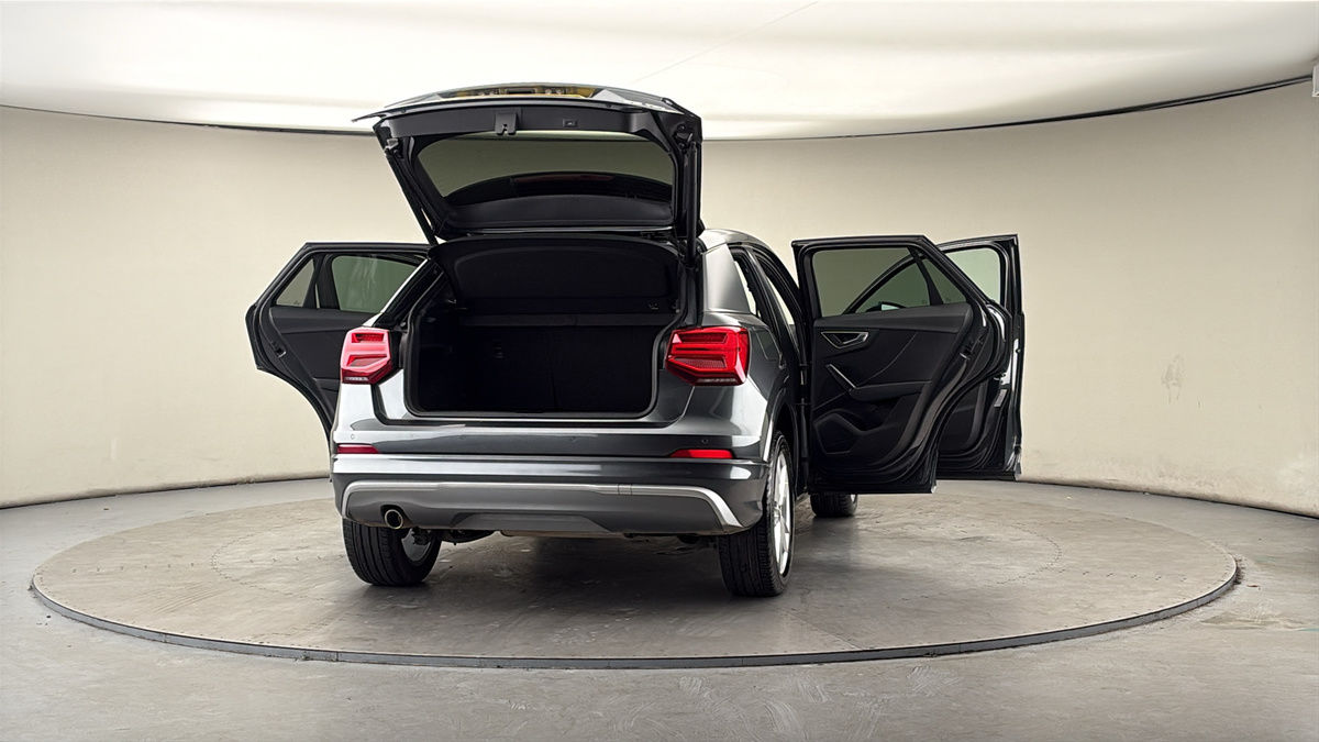 More views of Audi Q2