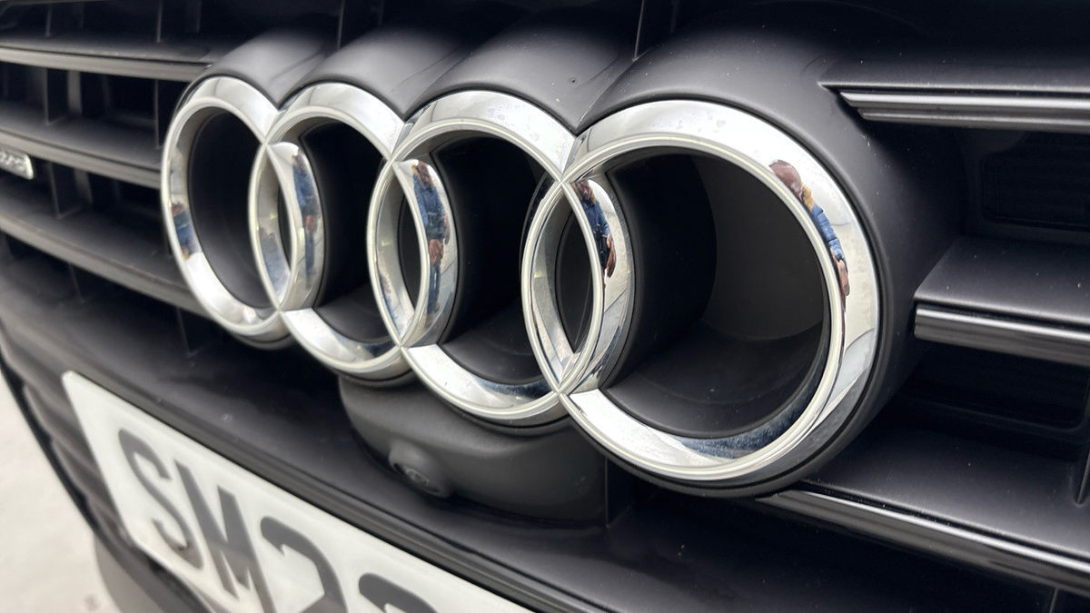 Audi A6 Avant Image 24