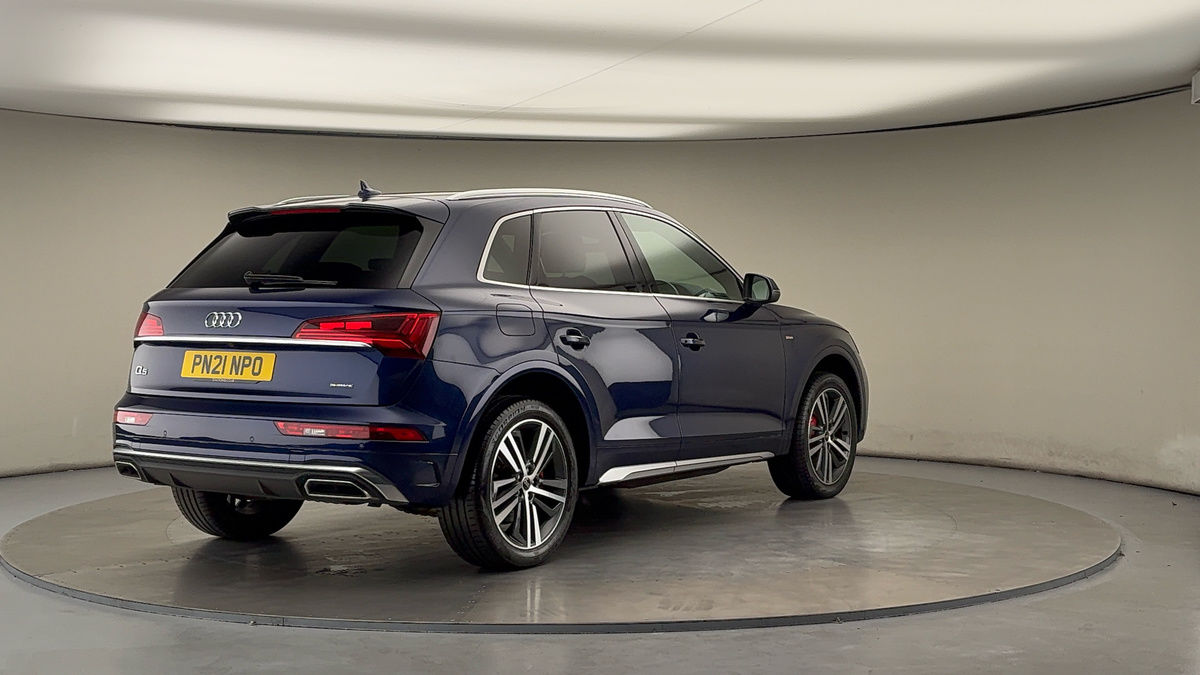 More views of Audi Q5