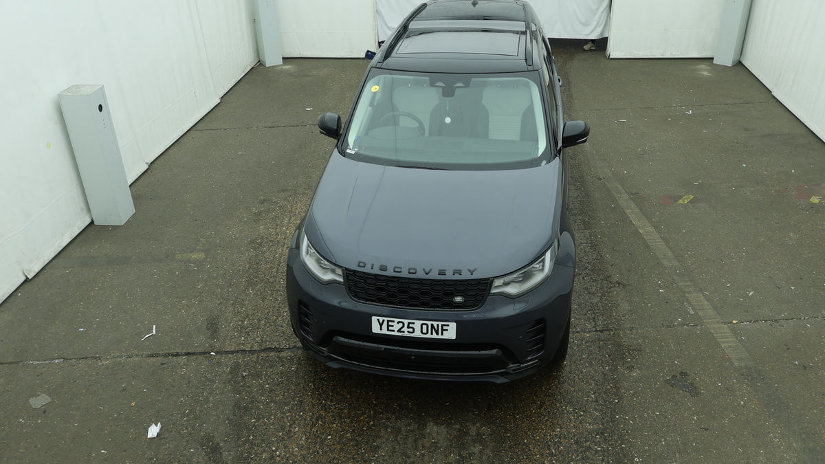 Land Rover Discovery Image 7