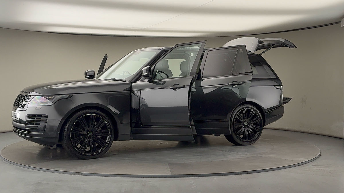 More views of Land Rover Range Rover