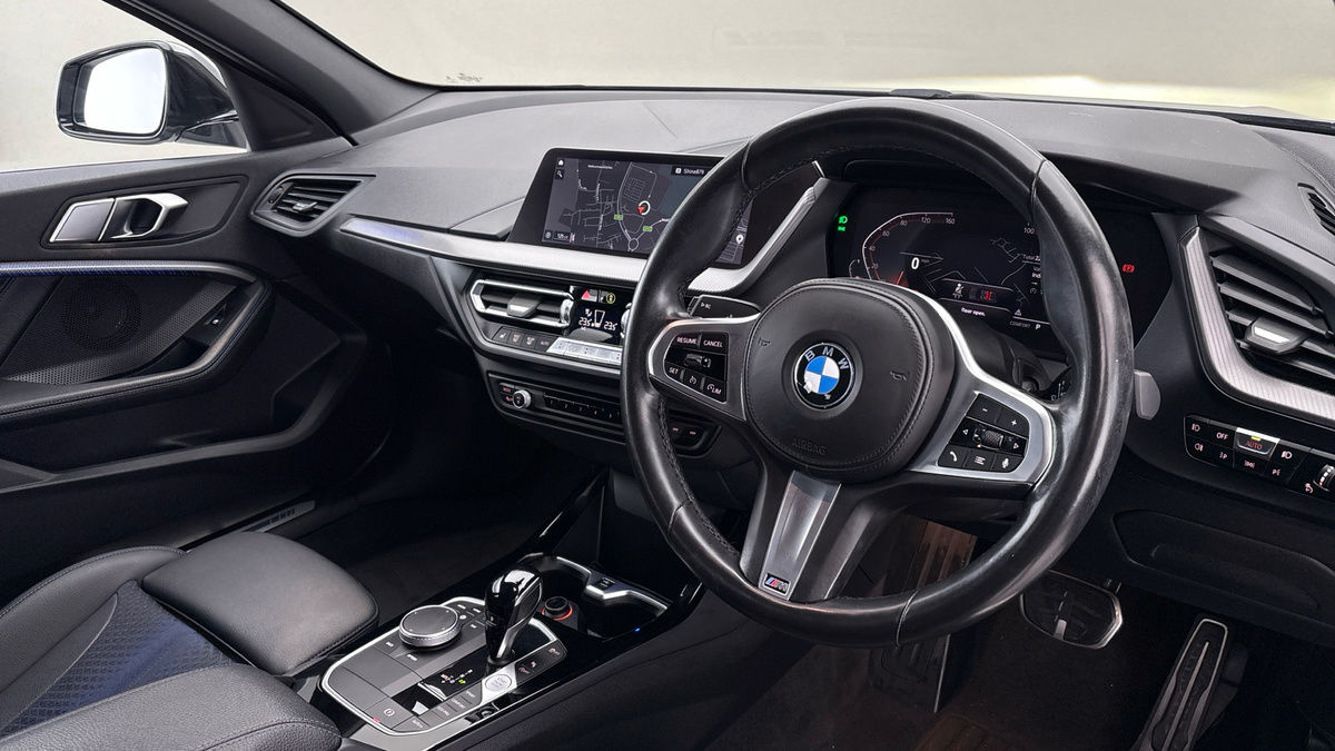 BMW 1 Series Image 5