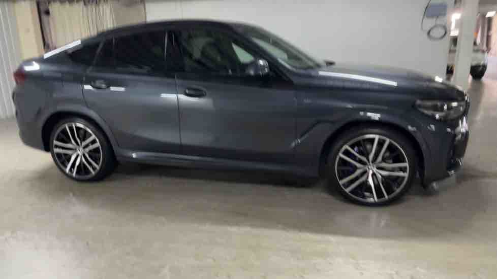 More views of BMW X6
