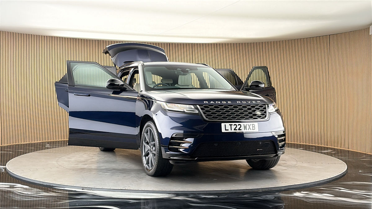 More views of Land Rover Range Rover Velar