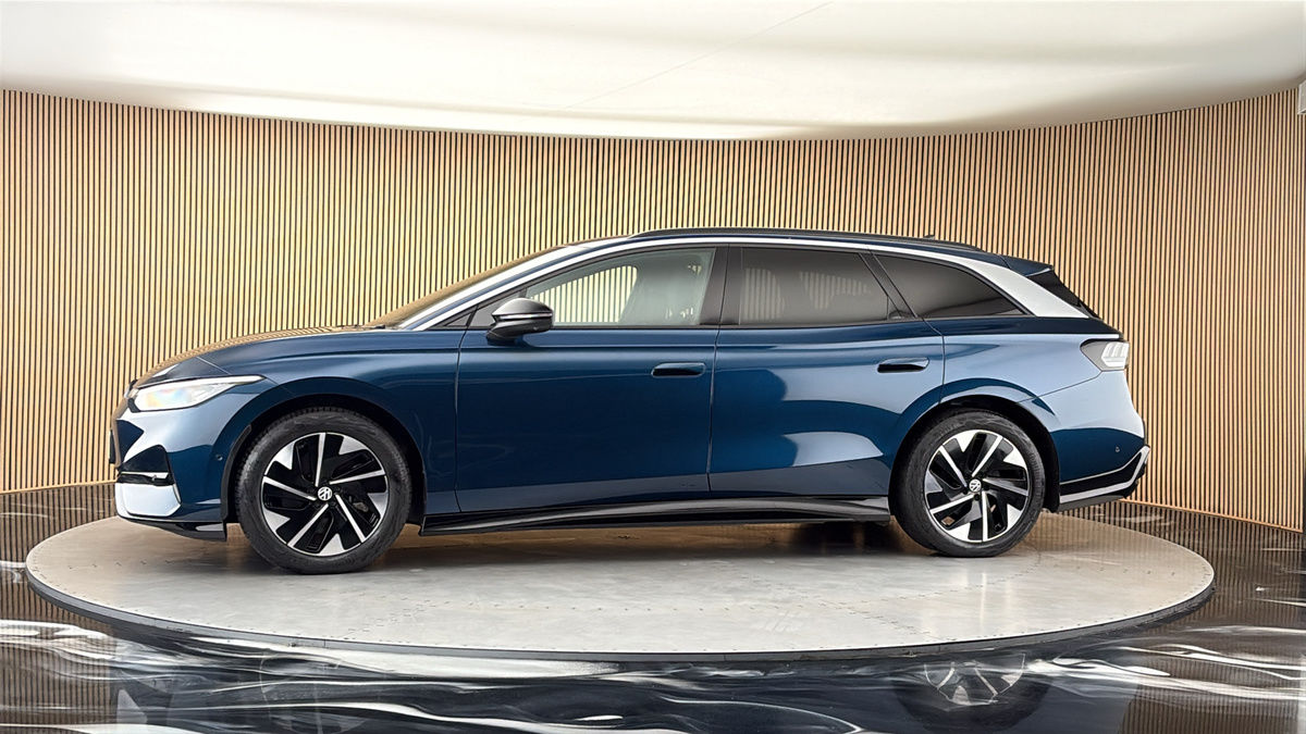 More views of Volkswagen ID.7