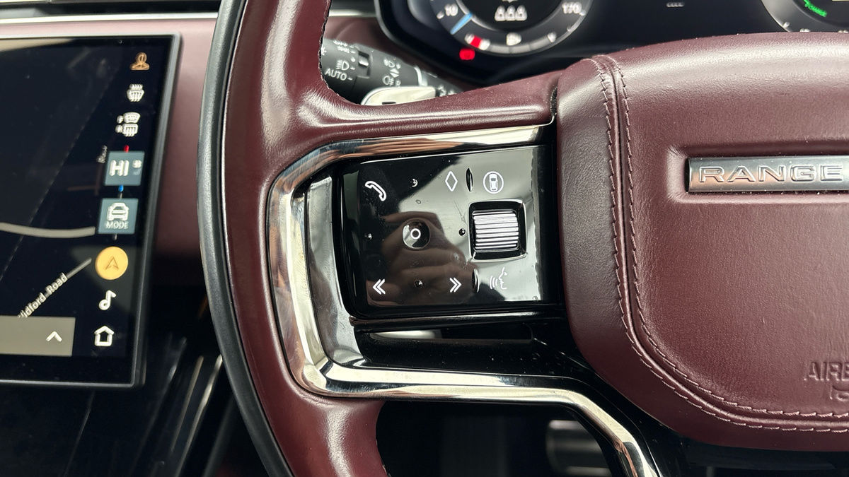 Land Rover Range Rover Sport Image 13