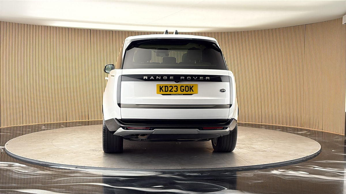 More views of Land Rover Range Rover