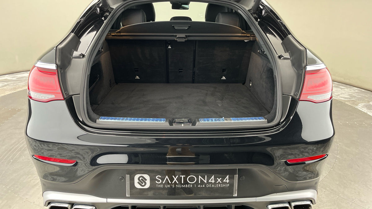 Mercedes-Benz GLC Image 11