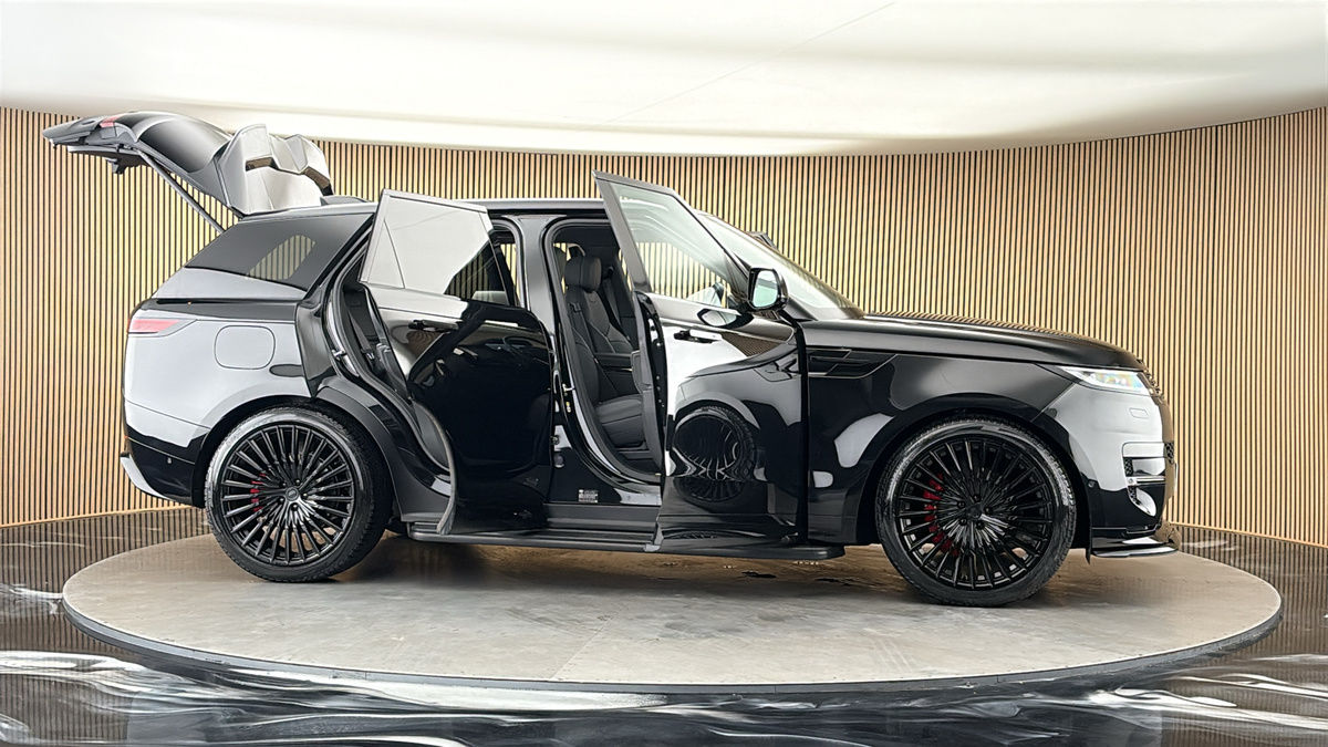 More views of Land Rover Range Rover Sport