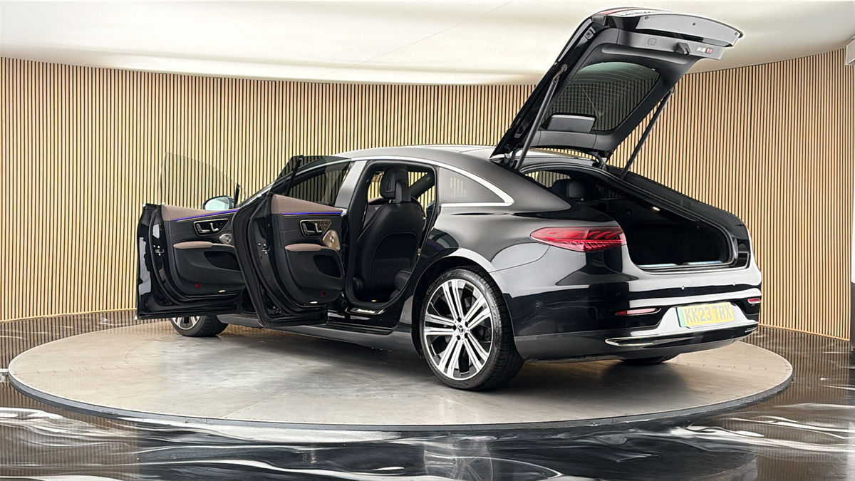 More views of Mercedes-Benz EQS