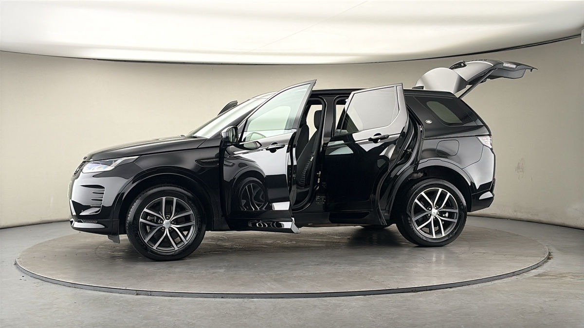 More views of Land Rover Discovery Sport