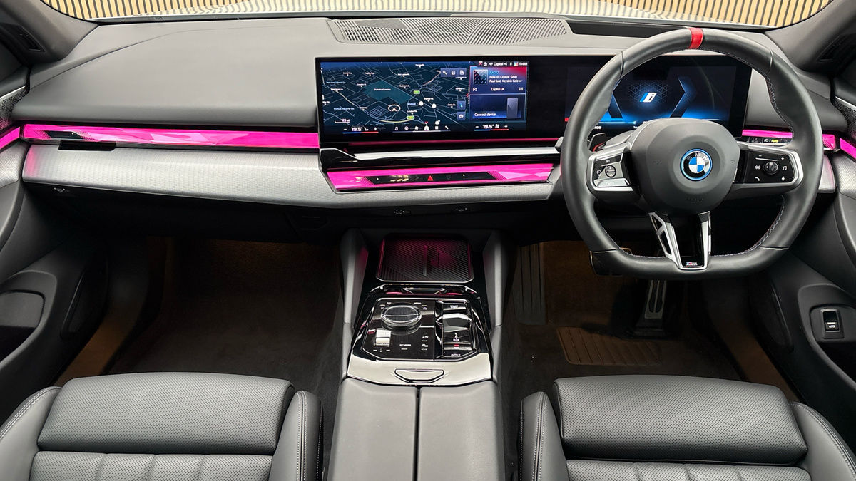 BMW i5 Image 12