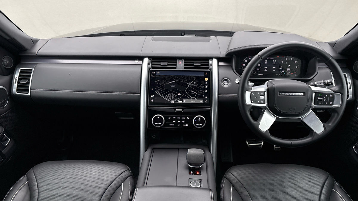 Land Rover Discovery Image 12