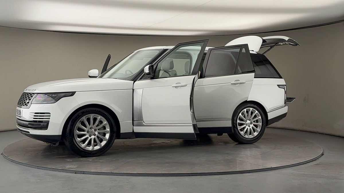 More views of Land Rover Range Rover