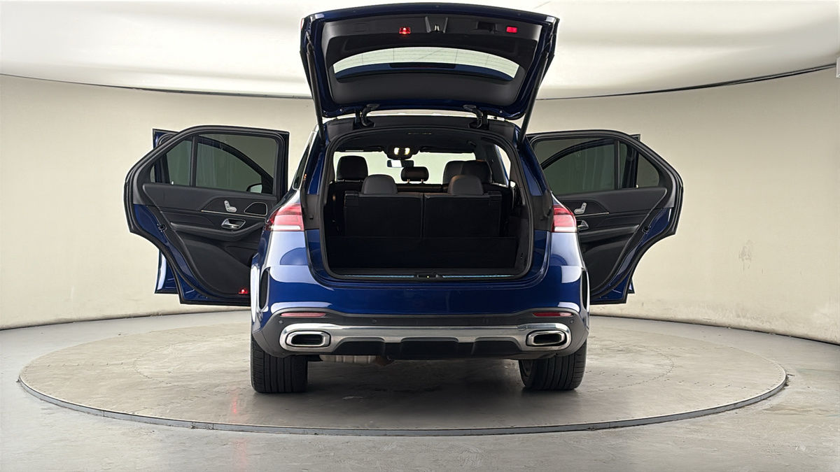 More views of Mercedes-Benz GLE