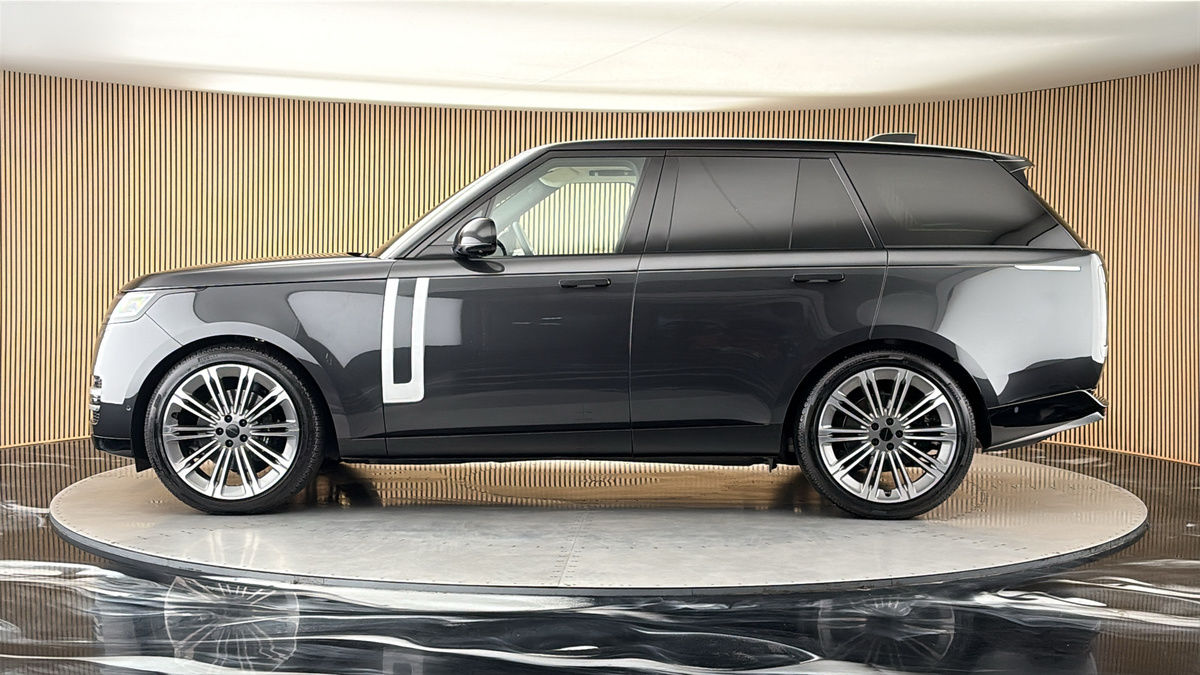 Land Rover Range Rover Image 15