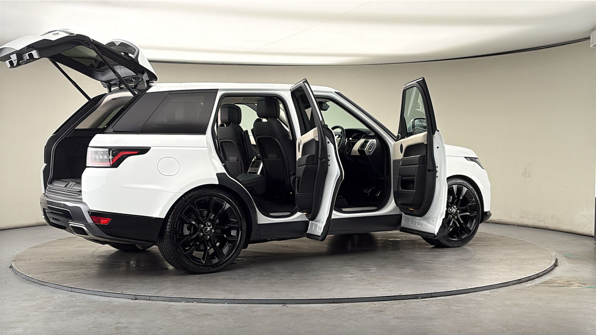More views of Land Rover Range Rover Sport