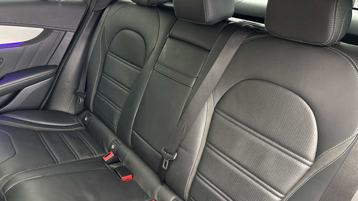 Mercedes-Benz GLC Image 8