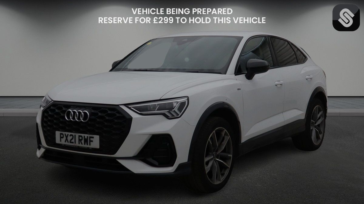 Audi Q3 Image 2