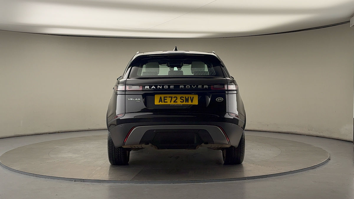 Land Rover Range Rover Velar Image 4