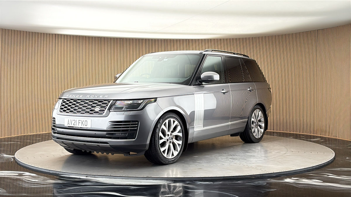 More views of Land Rover Range Rover