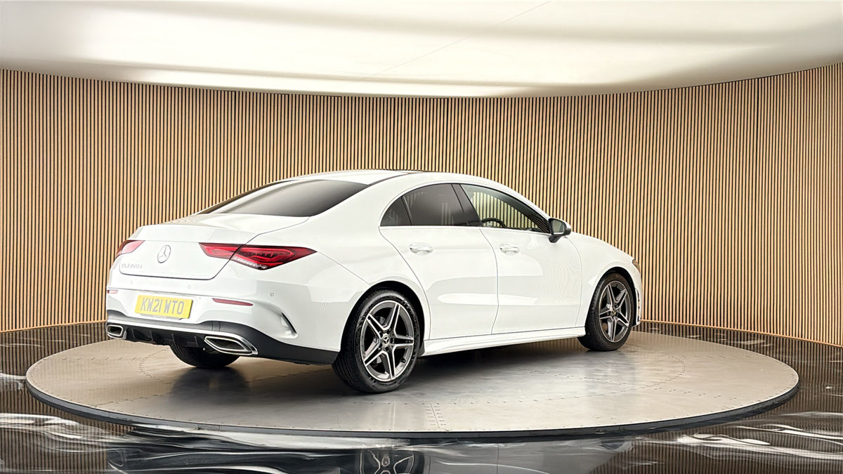 Mercedes-Benz CLA Image 21