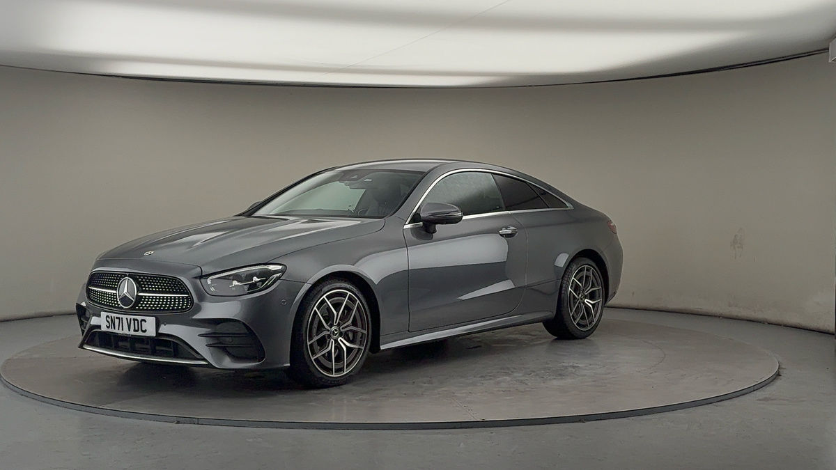 Mercedes-Benz E Class Image 20