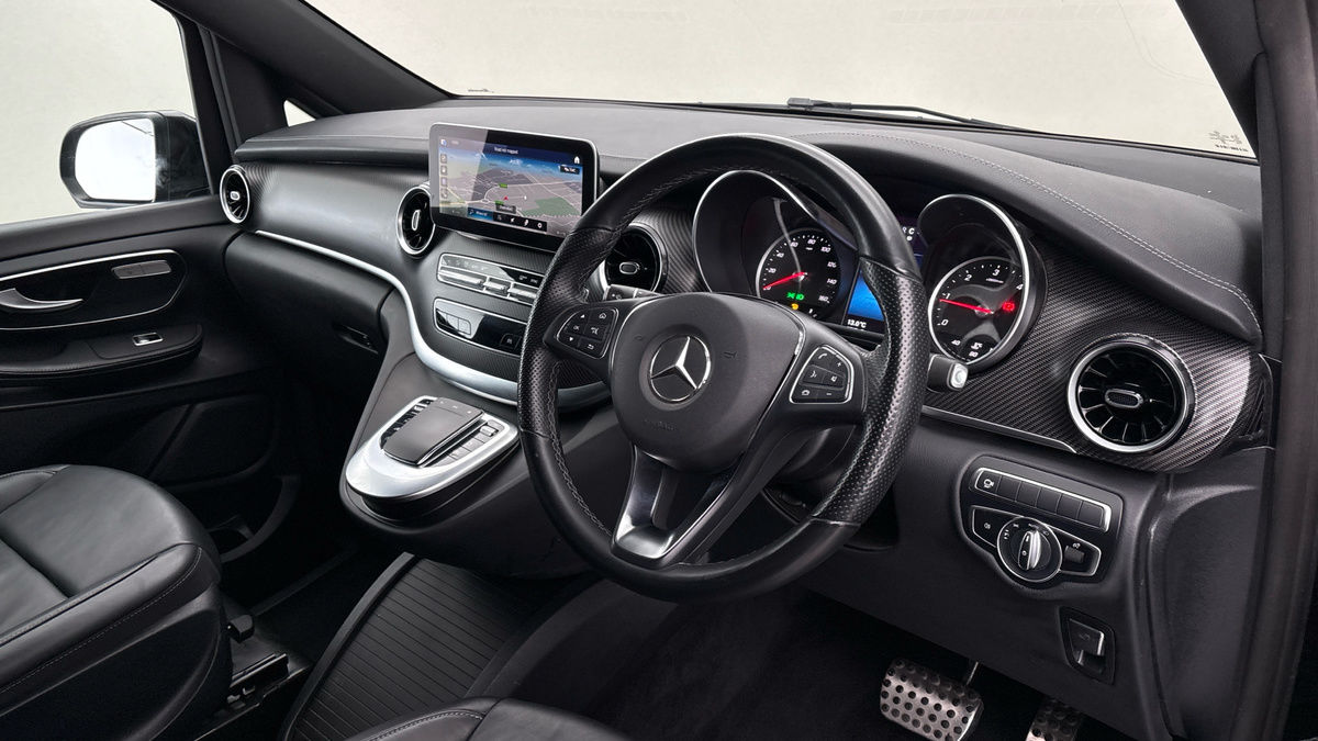 Mercedes-Benz V Class Image 5