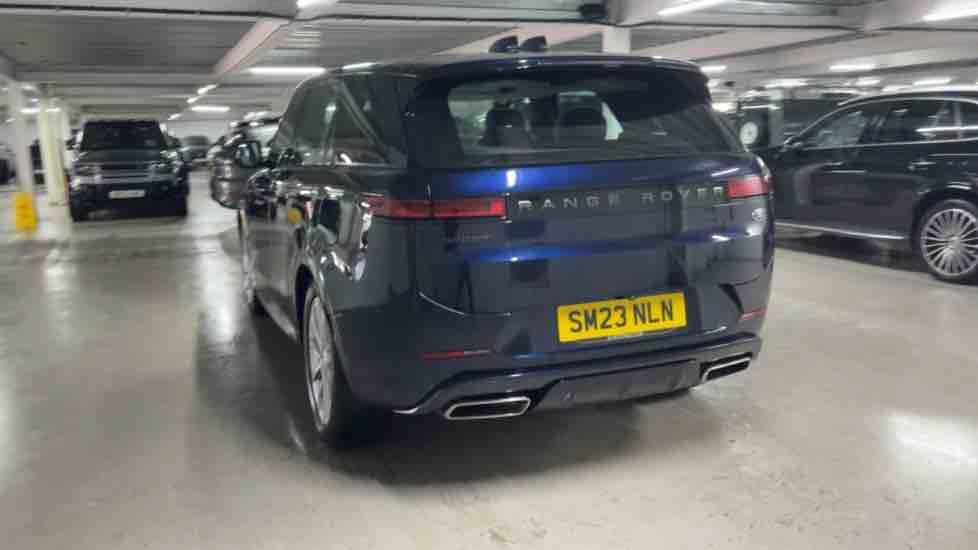 More views of Land Rover Range Rover Sport