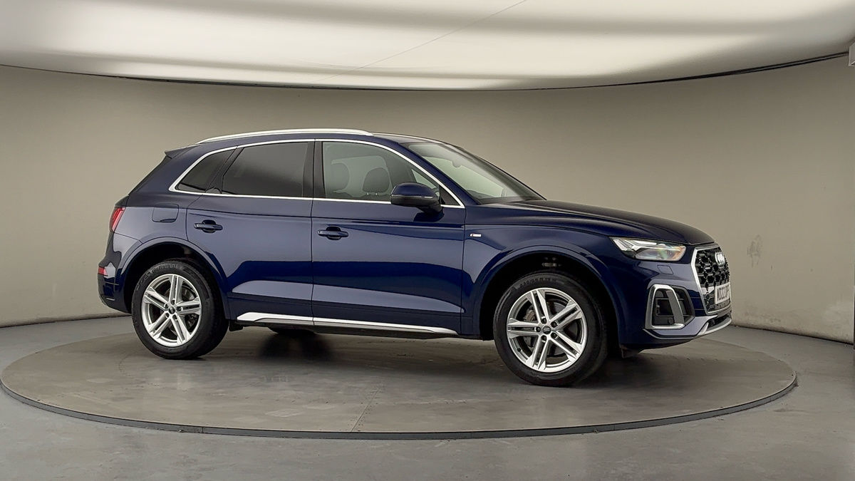 More views of Audi Q5