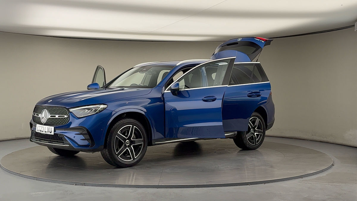 Mercedes-Benz GLC Image 22