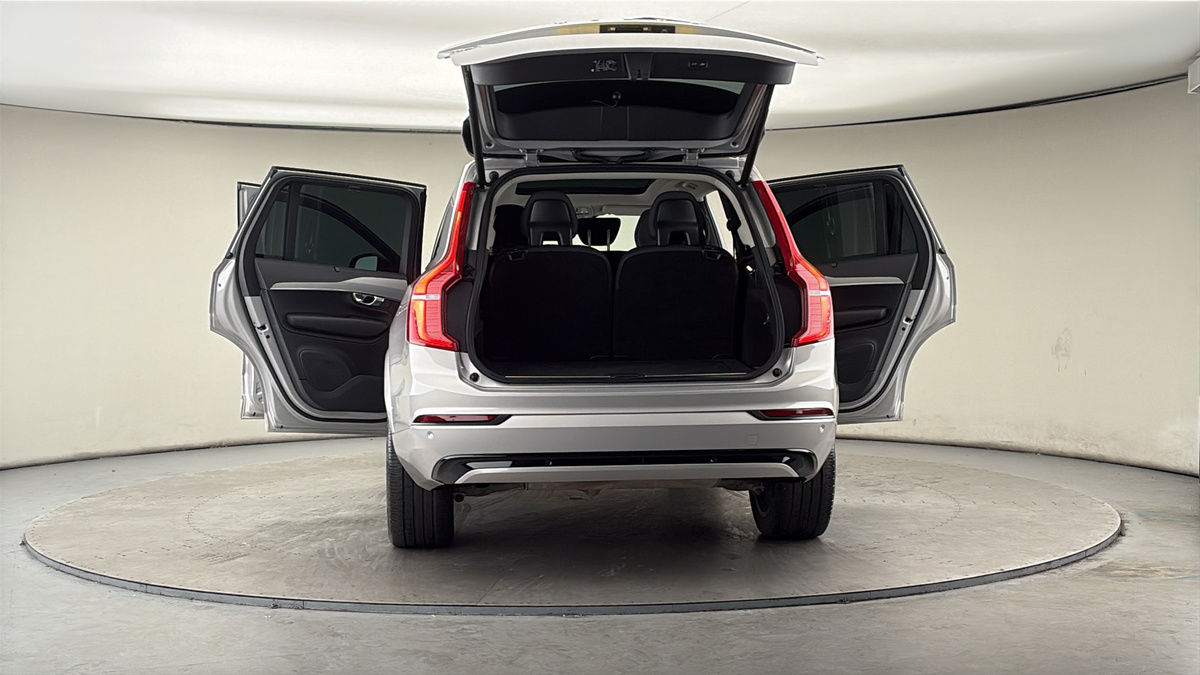 More views of Volvo XC90