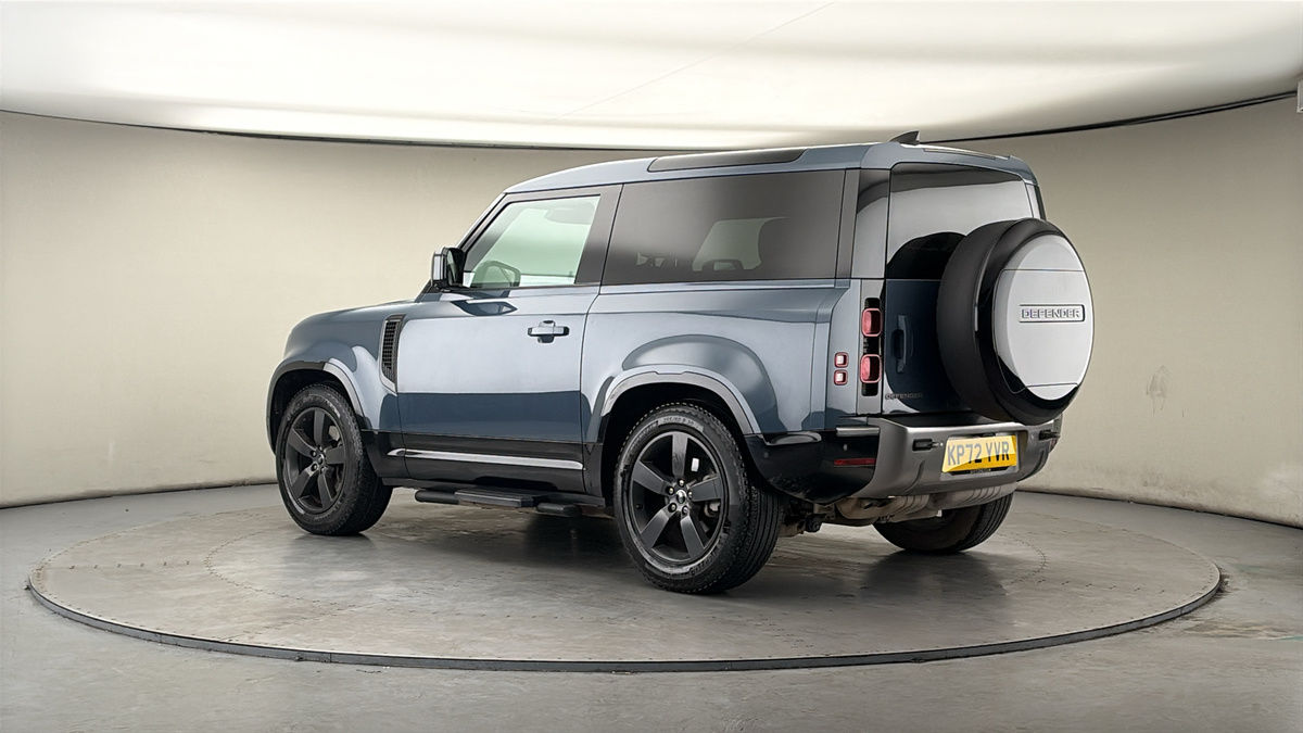 More views of Land Rover Defender 90