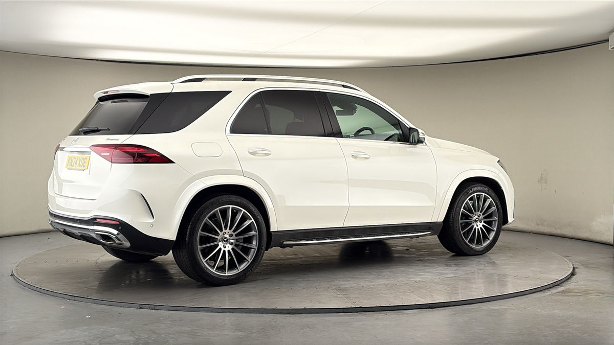 More views of Mercedes-Benz GLE