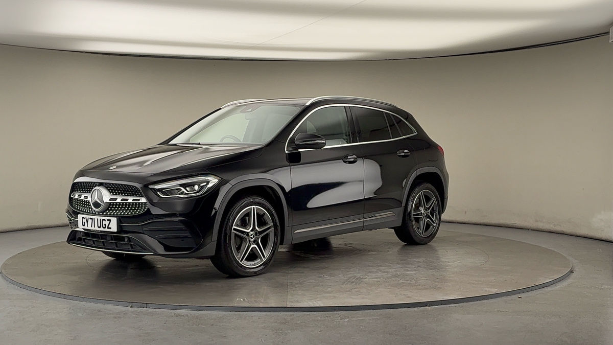 Mercedes-Benz GLA Image 20
