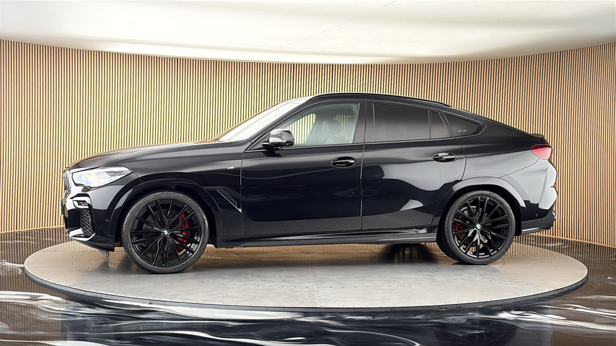 More views of BMW X6