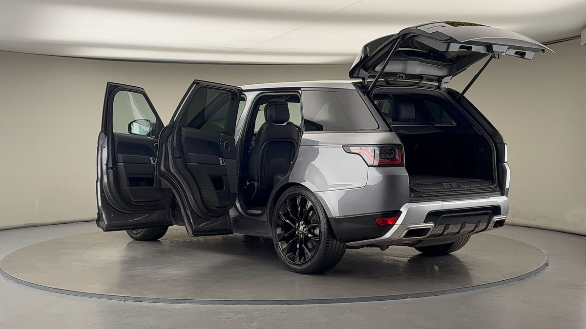 More views of Land Rover Range Rover Sport