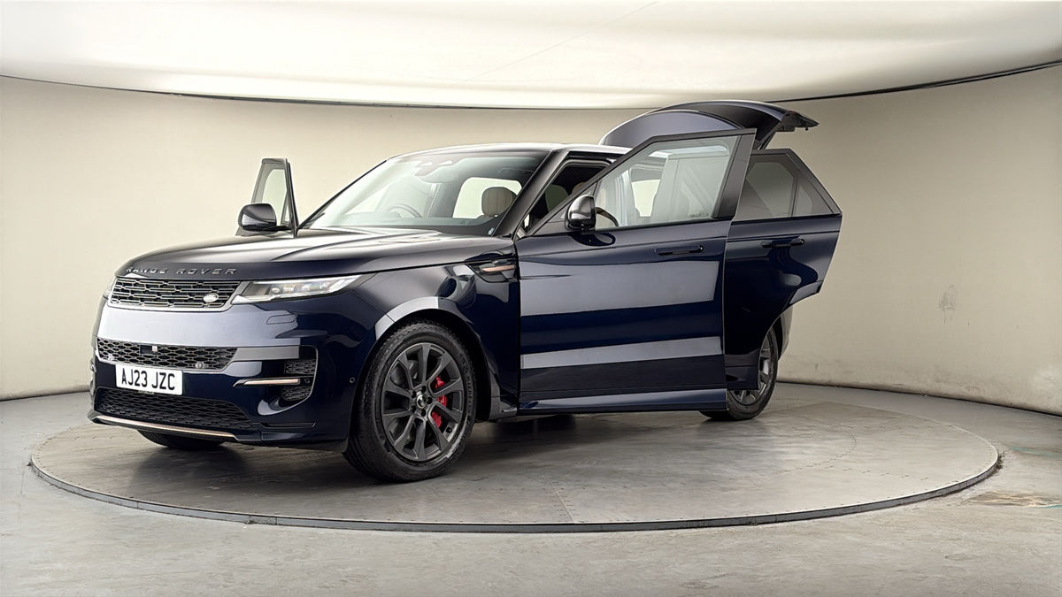 More views of Land Rover Range Rover Sport