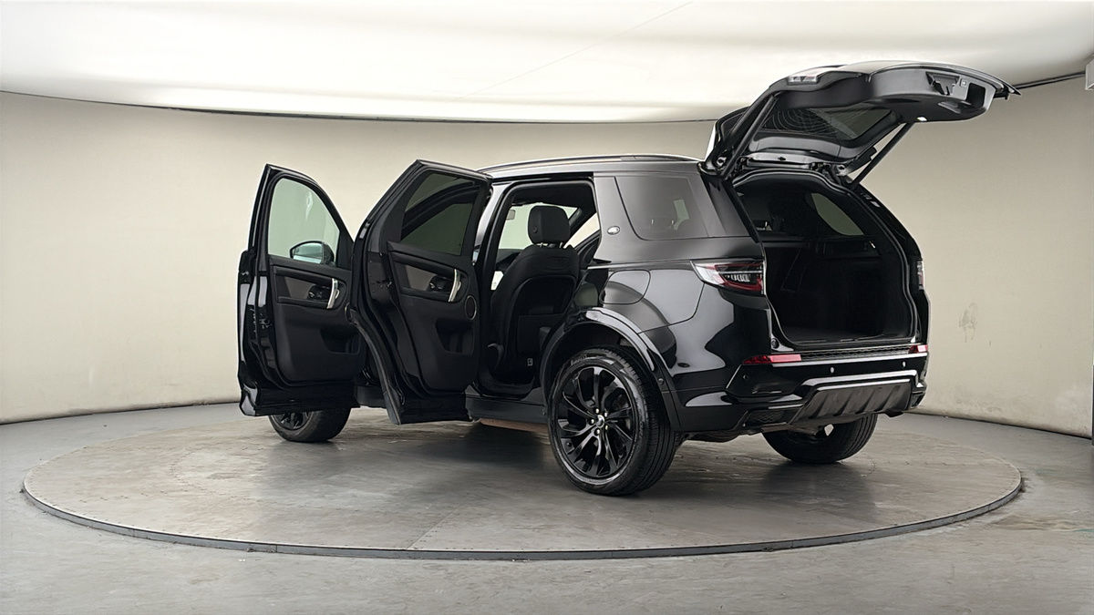 More views of Land Rover Discovery Sport