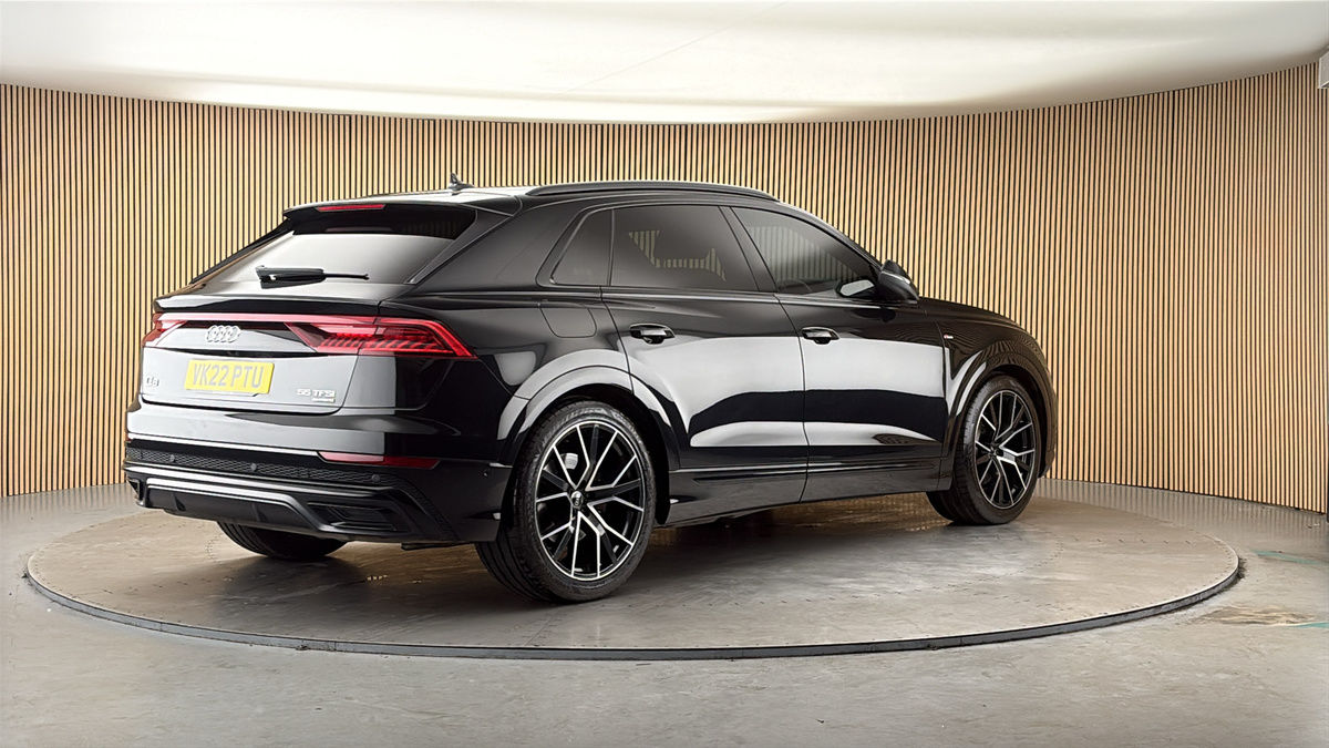 Audi Q8 Image 21