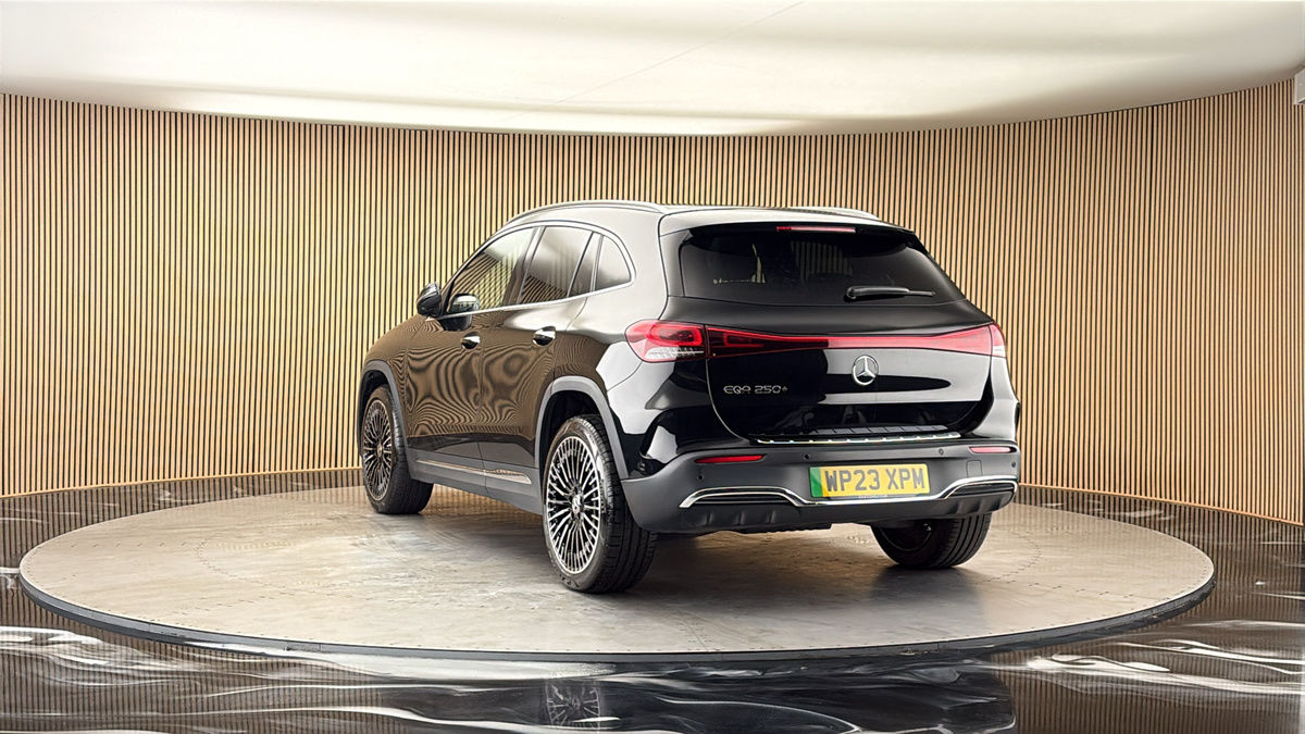 More views of Mercedes-Benz EQA