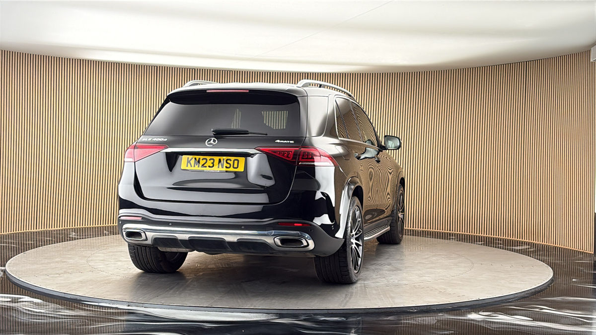 More views of Mercedes-Benz GLE