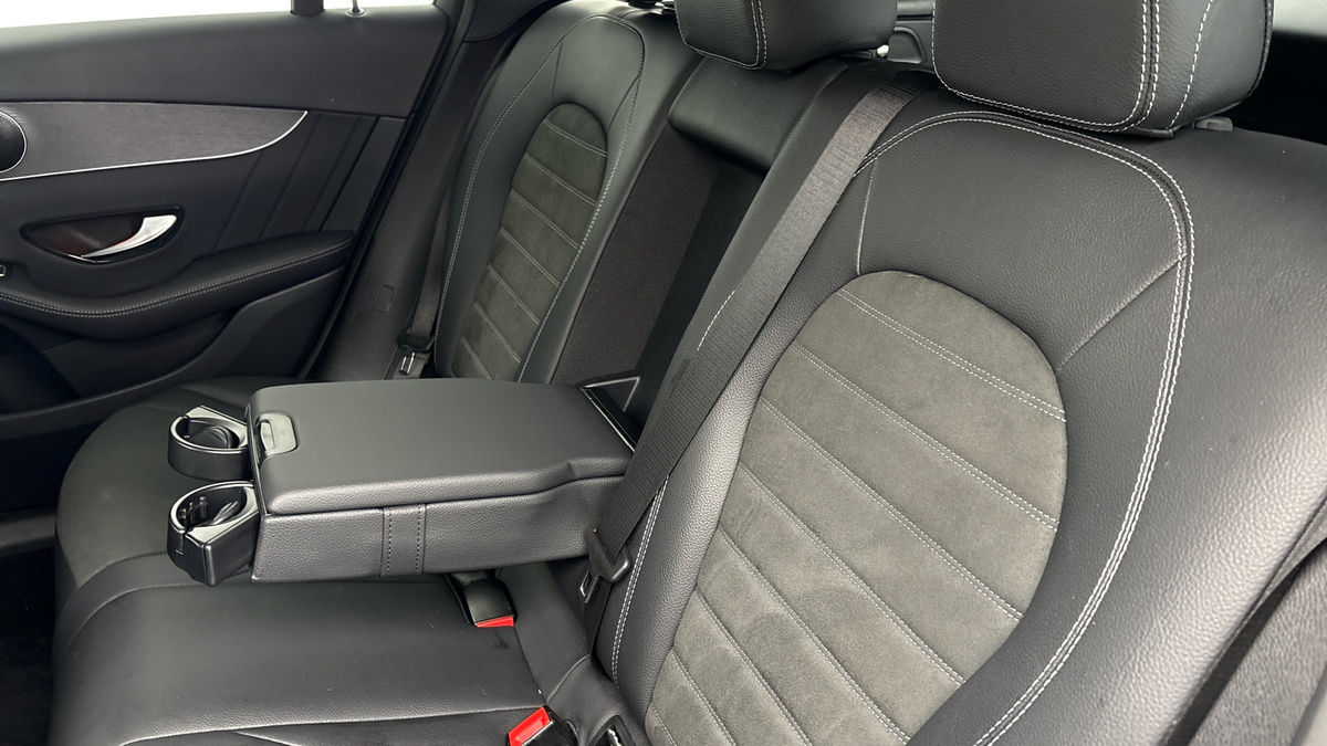 Mercedes-Benz GLC Image 9