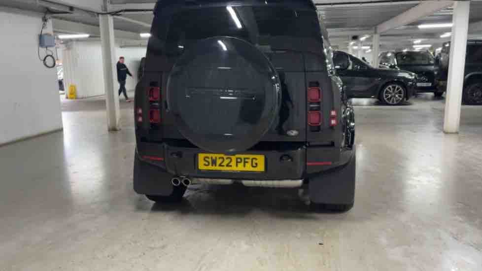 More views of Land Rover Defender 90