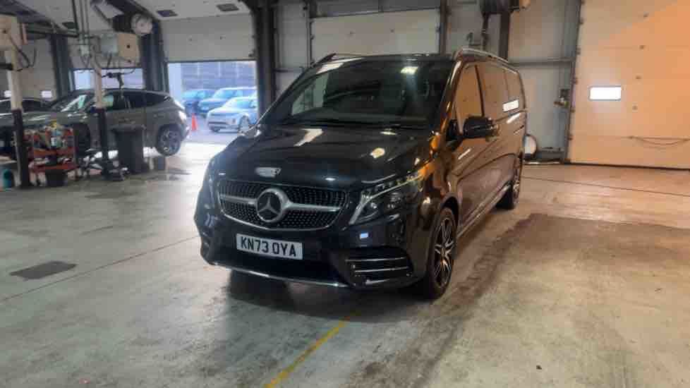 More views of Mercedes-Benz V Class