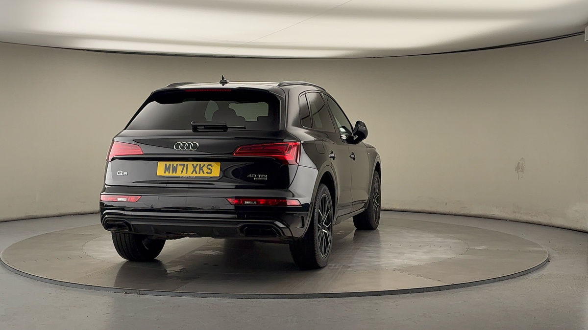 More views of Audi Q5