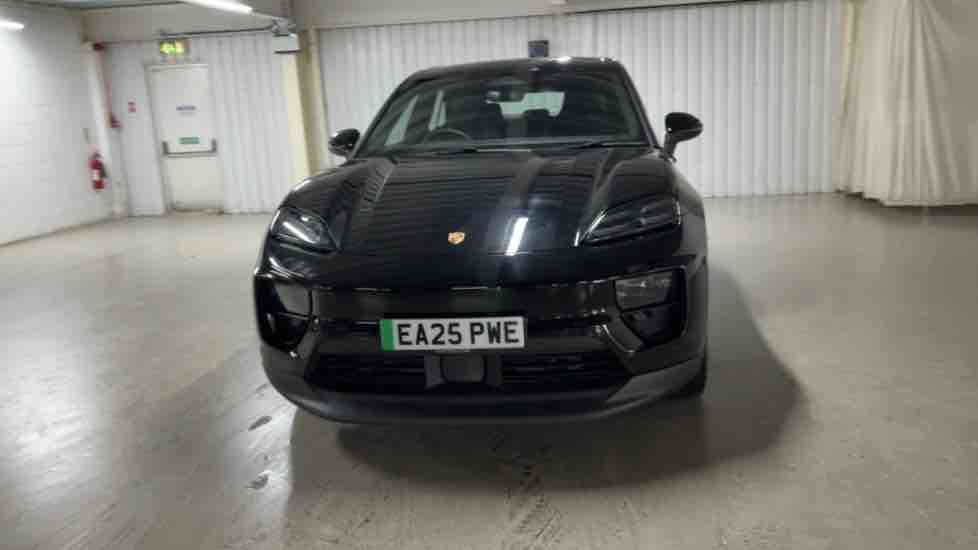 More views of Porsche Macan