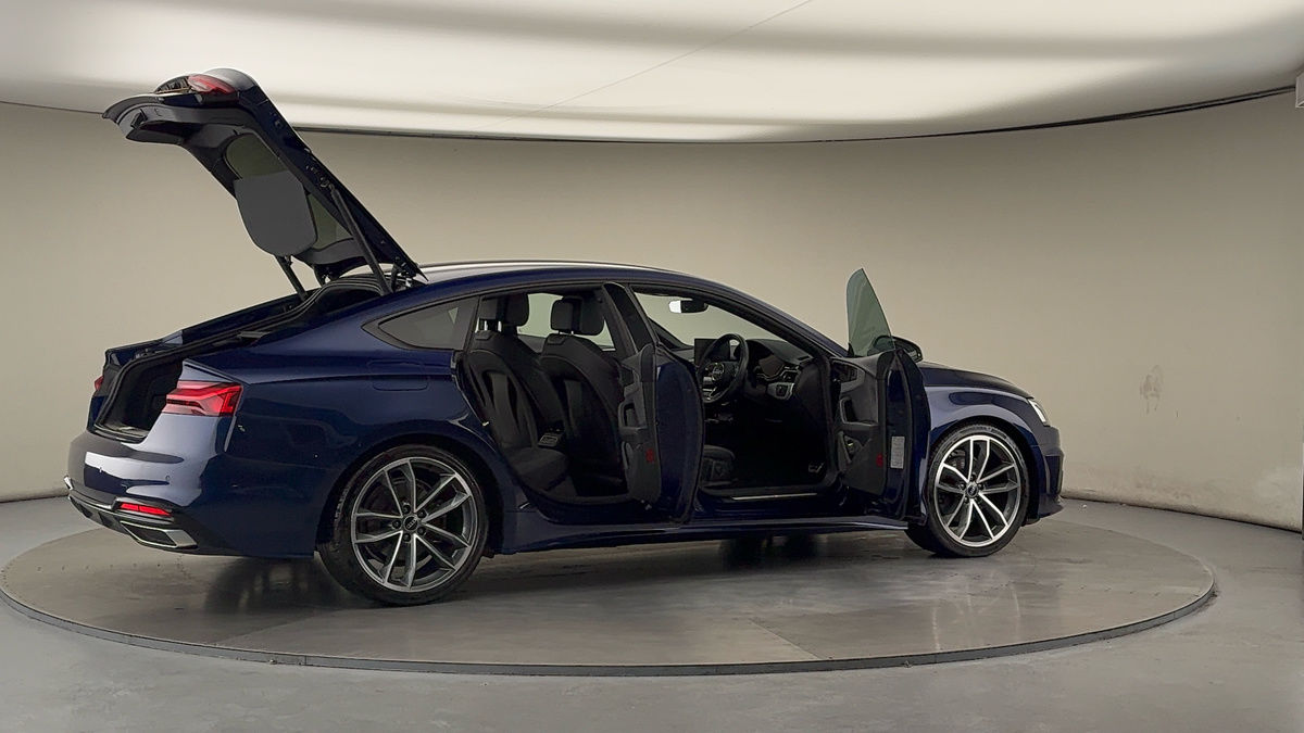 More views of Audi A5